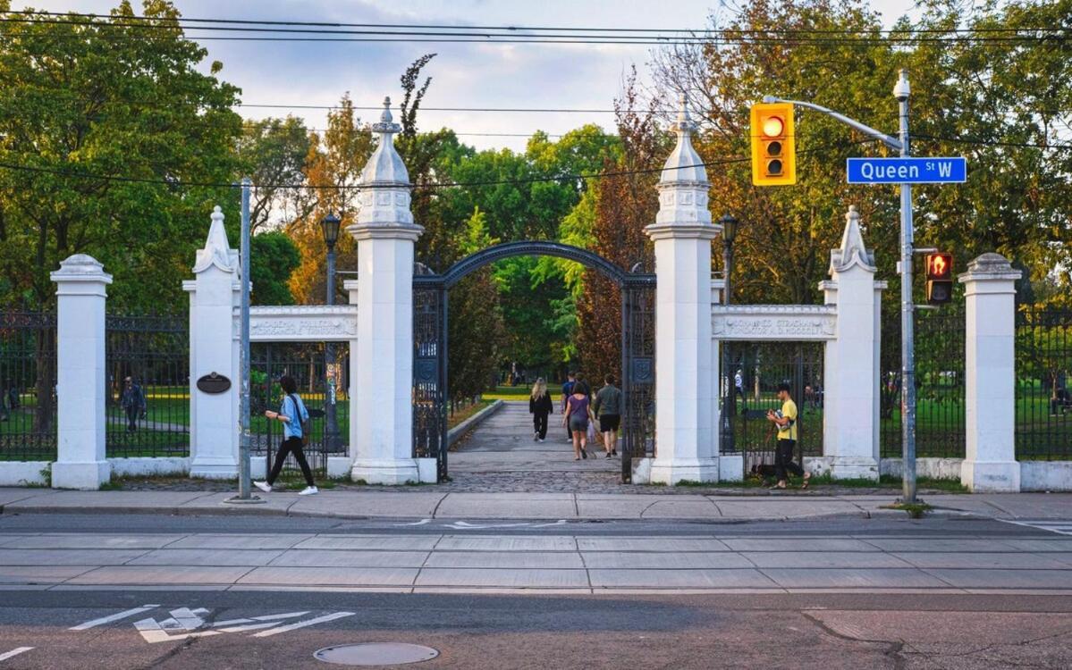 Manning Street Toronto Exterior foto